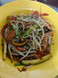 Salteado de vegetales y pollo (tipo Chop suey =trozos mezclados)