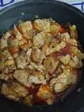 Atún encebollado