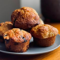 A picture of Blueberry Banana Muffin in 1 bowl 🥣.