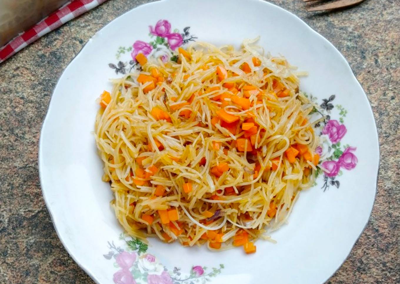 Bihun Goreng Wortel