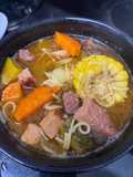 Sopa de jamón y salchichón