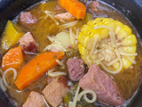 Sopa de jamón y salchichón