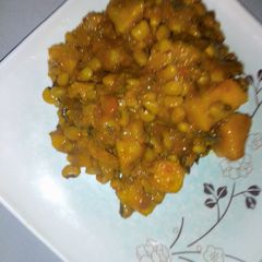 Yam and beans porridge A picture of Yam and beans porridge.