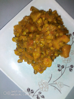 A picture of Yam and beans porridge.