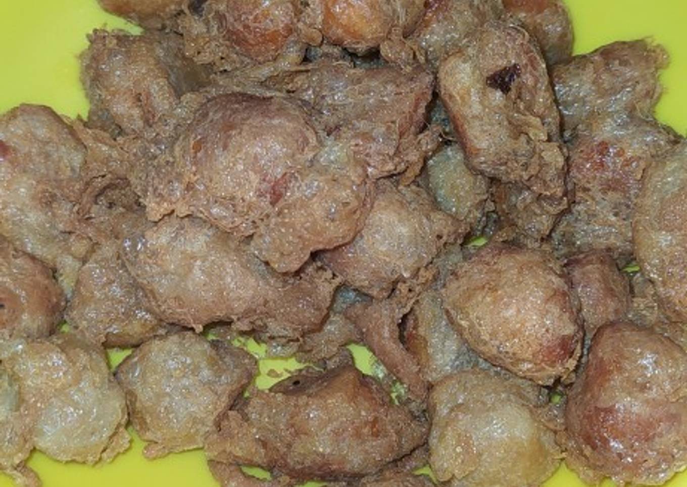 Pentol ayam goreng balut telur