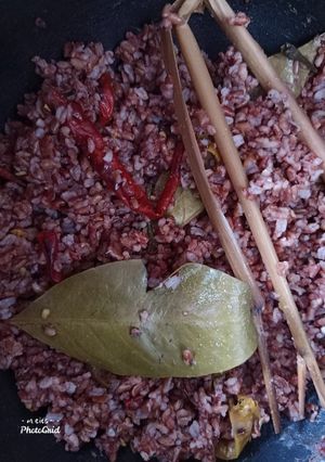 Foto resep Nasi Liwet Beras Merah : Resep anak kos (A'la Meita)