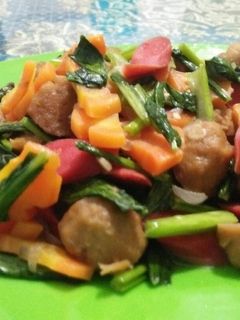 Foto resep Tumis bakso wortel sawi sosis endes