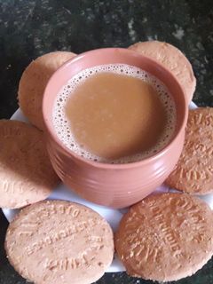 আদা চা(Ginger tea recipe in bengali) রেসিপির প্রধান ছবি