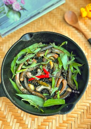 Hình của món Cá Kèo Kho Rau Răm.