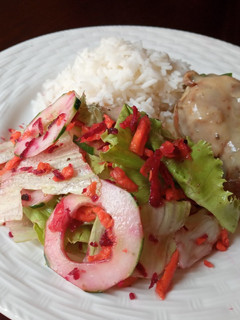Una foto de Pollo en crema de coco