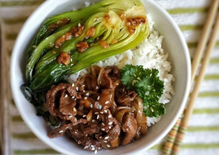 Beef Teriyaki with Garlicky Pakchoi