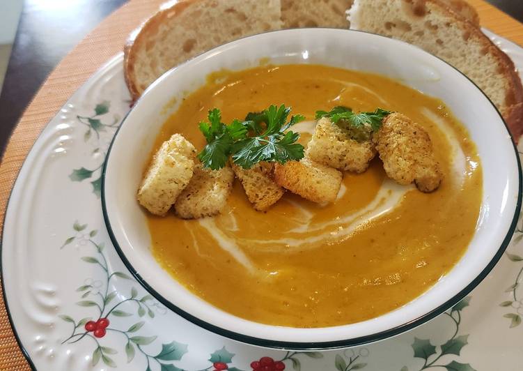 Recipe of Homemade Roasted pumpkin soup