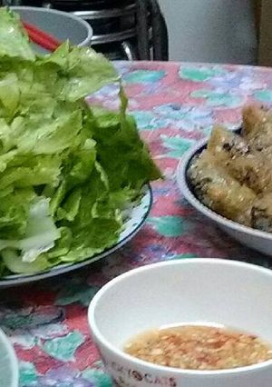 Hình của món NEM RÁN MIỀN TRUNG-Thơm giòn ngày Tết.