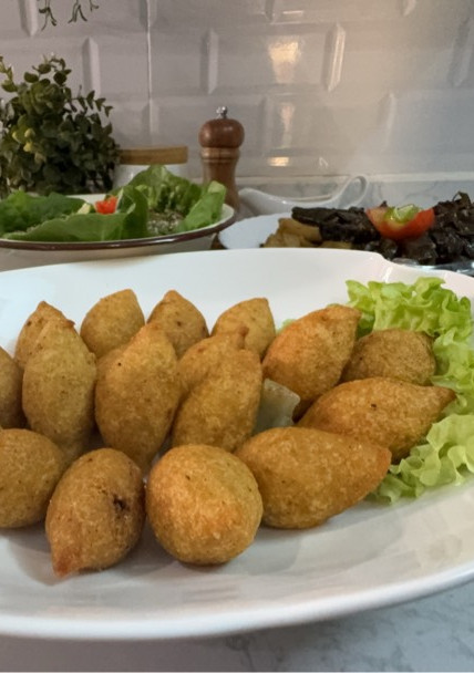 صورة لوصفة كبيبة البرغل والبطاطس باللحم المفروم