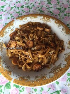 Foto resep Kwetiau goreng udang sosis