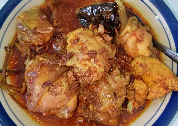 Bagaimana Menyiapkan Ayam Bumbu Pedas Tabur Bawang Goreng, Menggugah Selera