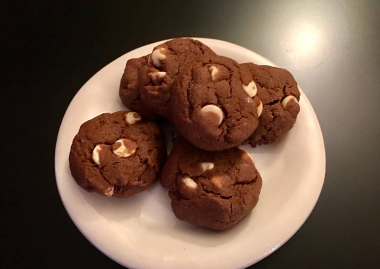 Steps to Make Homemade Hot Chocolate Delight 🎄Cookies