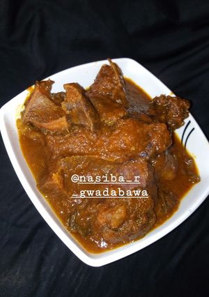 A picture of Miyar kayan ciki.
