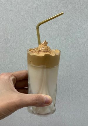 A picture of Dalgona Coffee.