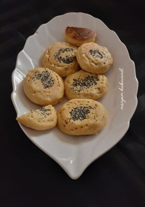عکسی از دستور شیرینی ساده با آرد نانوایی(آرد سنگک)
