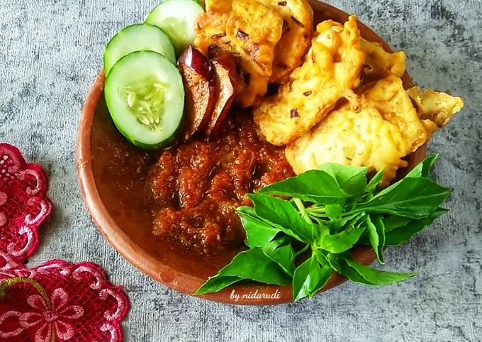 Resep Tahu Tempe Kriuk Sambal Penyet Oleh Nidarudi Cookpad