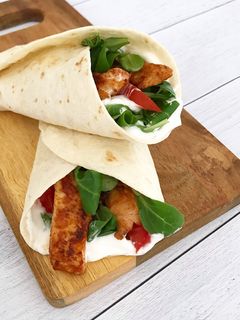 Une photo de Wrap poulet paprika