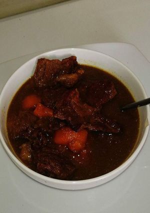 A picture of Slow Cooked Kienyeji Chicken.