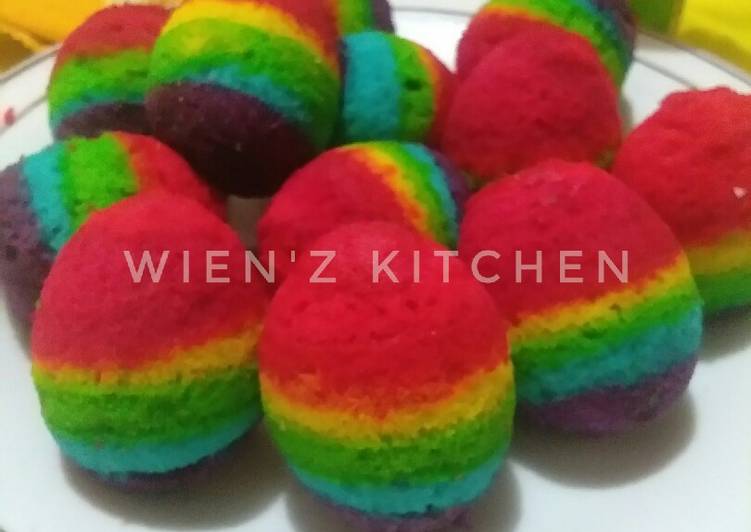 Langkah Mudah untuk Menyiapkan Rainbow cake (bentuk telur) yang Lezat