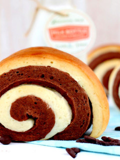 Una foto de Pan de leche de vainilla y chocolate