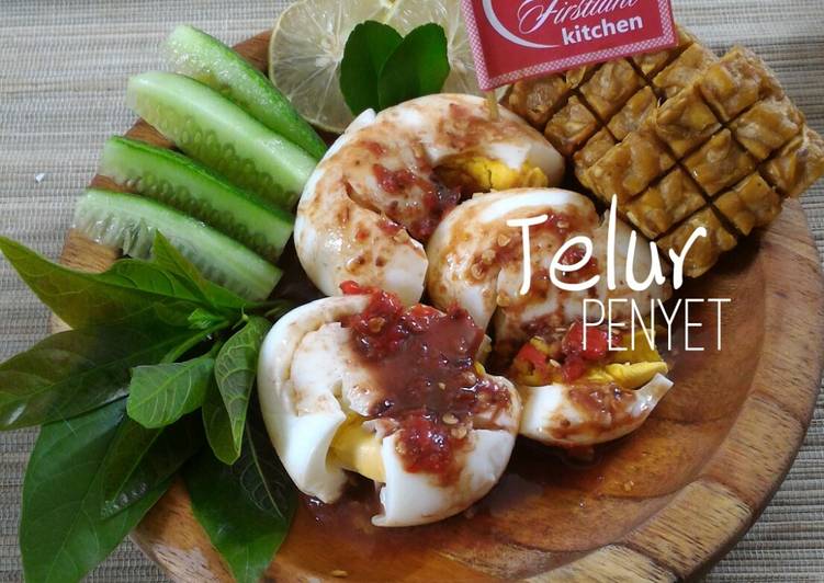 Telur Penyet Sambal Terasi