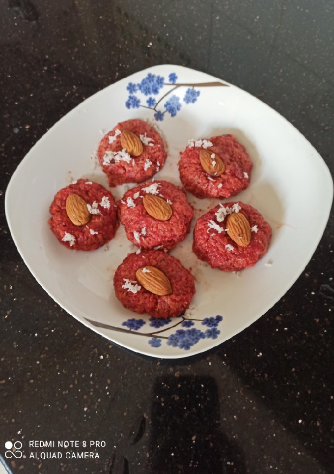 பீட்ரூட் கோவா செய்முறை முக்கிய புகைப்படம்