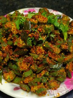 भेंडी फ्राय (bhendi fry recipe in marathi) रेसिपी चे मुख्य फोटो