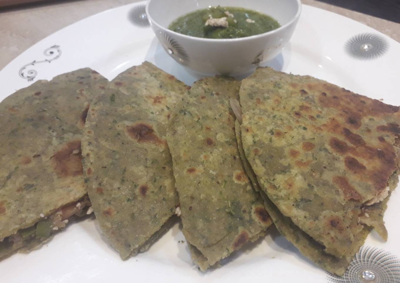 Thepla sandwiches