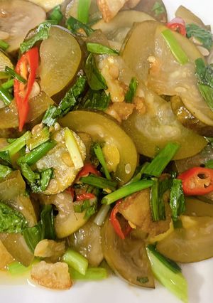 Hình của món Dưa đèo xào tóp mỡ.