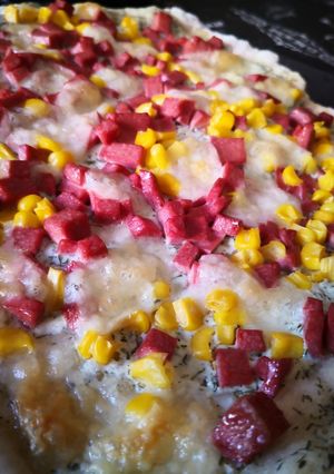 Egyszerű pizzatészta recept fotója