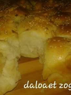 صورة لوصفة خلية النحل بحشوات الجبنه الرومي