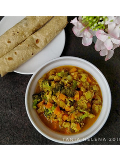 Foto resep Tuna Vegie Curry