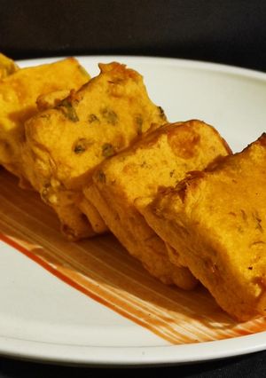 ब्रेड पकौड़ा(Bread pakoda recipe Hindi) रेसिपी मुख्य फोटो