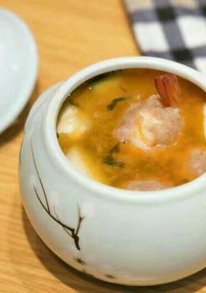 Hình của món Canh bầu tôm viên.