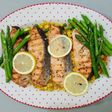 Salmon Pan Fried with Asparagus
