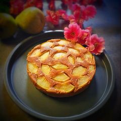 A picture of Pear cake.