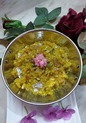 कद्दू का हलवा(kaddu ka halwa recipe in hindi) रेसिपी मुख्य फोटो