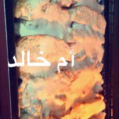 A picture of خبز الهمبرجر بحشوة الدجاج.