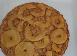 Una foto de Tarta de manzana con harina integral y edulcorante