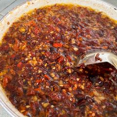 A picture of Chinese Chilli Oil.