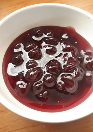 عکسی از دستور مربا آلبالو