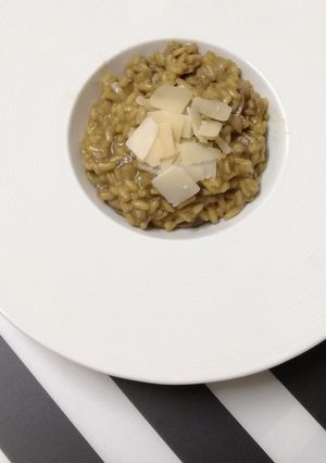 Una foto de Risotto de setas y boletus secos, con un truco para que salga más cremoso