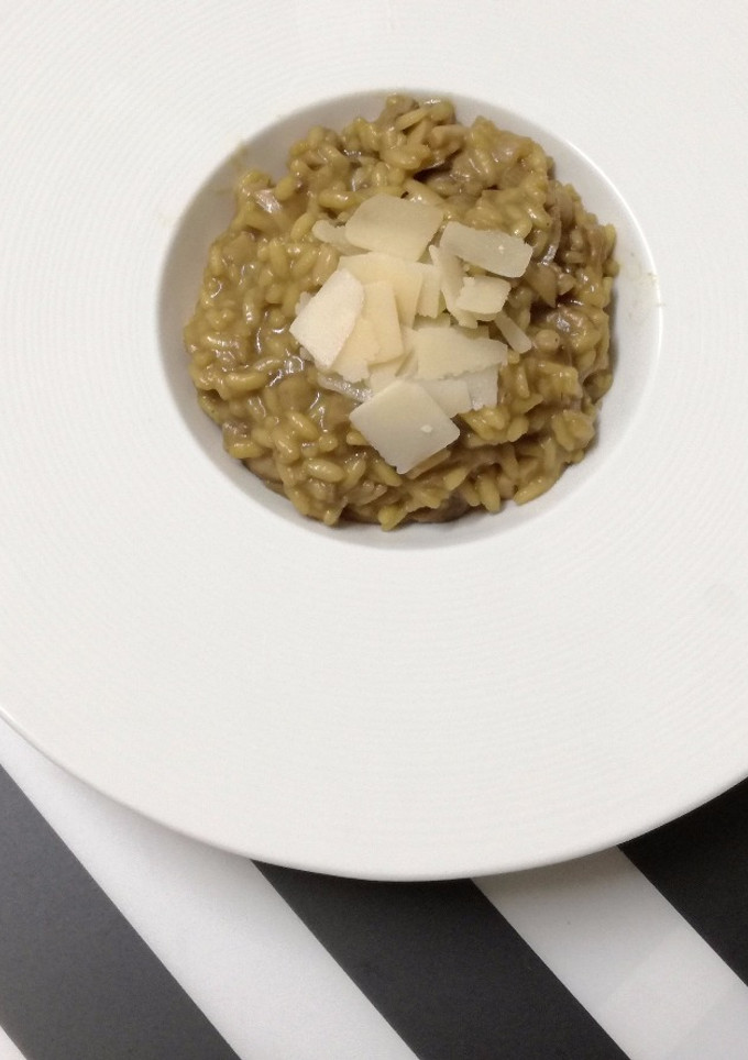 Una foto de Risotto de setas y boletus secos, con un truco para que salga más cremoso