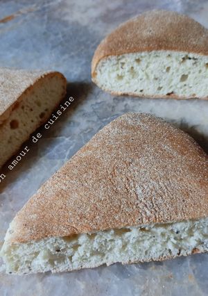 Une photo de Pain maison 🌾