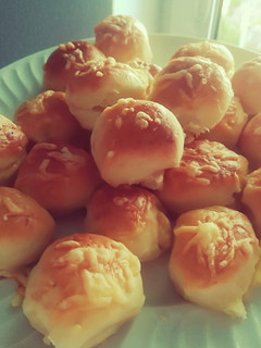 Sajtos túrós pogácsa recept fotója